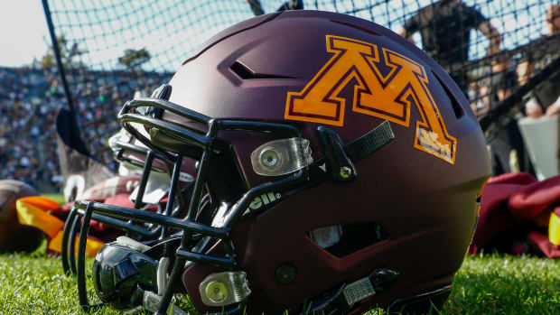 minnesota-football.jpg